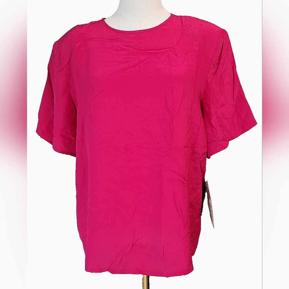 SK&COMPANY 100%‎ SILK Chic Fuchsia Short Sleeve Tee